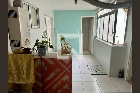 Apartamento à venda com 2 quartos, 118m² em Pinheiros, São Paulo