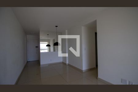 Sala de apartamento à venda com 3 quartos, 80m² em Recreio dos Bandeirantes, Rio de Janeiro