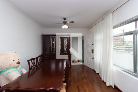 Sala de casa para alugar com 6 quartos, 315m² em Vila Paiva, São Paulo