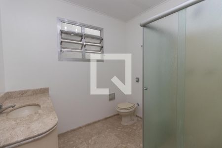 Banheiro Social de casa para alugar com 6 quartos, 315m² em Vila Paiva, São Paulo