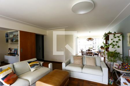 Sala 1 de apartamento para alugar com 4 quartos, 175m² em Real Parque, São Paulo