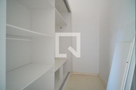 Closet de casa à venda com 1 quarto, 145m² em Higienópolis, Porto Alegre