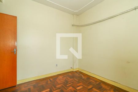 Quarto 2 de apartamento para alugar com 2 quartos, 70m² em Floresta, Porto Alegre