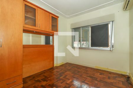 Quarto de apartamento para alugar com 2 quartos, 70m² em Floresta, Porto Alegre