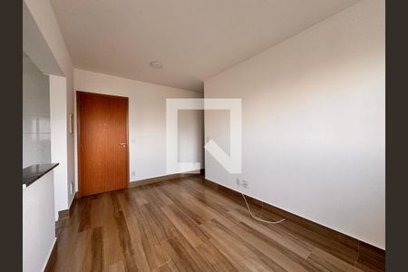 Sala de apartamento para alugar com 1 quarto, 37m² em Vila Assunção, Santo André