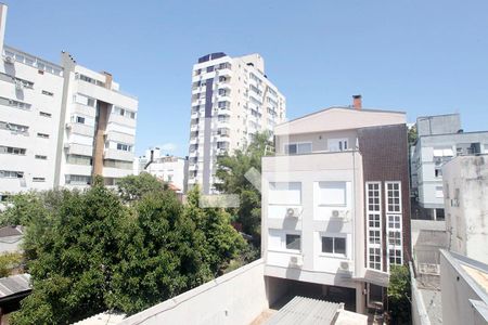 Sala Vista de apartamento para alugar com 2 quartos, 68m² em Santana, Porto Alegre