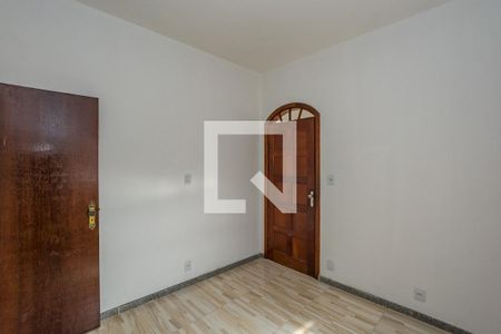 Quarto 1 de casa para alugar com 2 quartos, 80m² em Nova Gameleira, Belo Horizonte