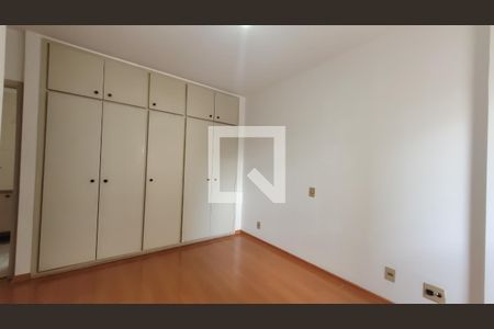 Suite de apartamento à venda com 4 quartos, 119m² em Centro, Campinas