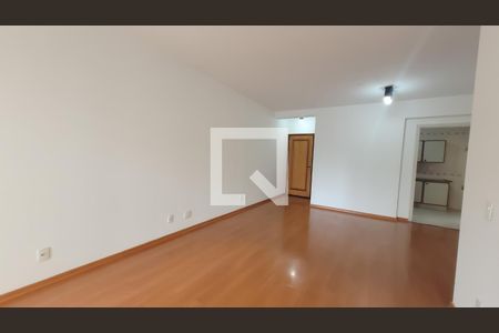 Sala de apartamento à venda com 4 quartos, 119m² em Centro, Campinas