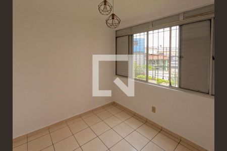 Quarto 1 de apartamento para alugar com 2 quartos, 48m² em Vila Pereira Cerca, São Paulo