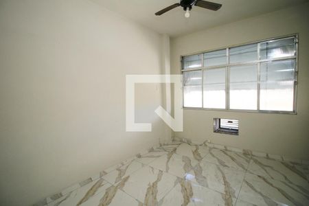 Quarto  de apartamento para alugar com 1 quarto, 59m² em Ramos, Rio de Janeiro