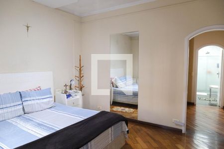 Casa à venda com 450m², 5 quartos e 5 vagas Casa à venda com 450m², 5 quartos e 5 vagasQuarto 5