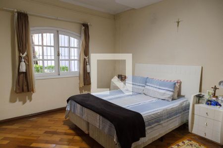 Casa à venda com 450m², 5 quartos e 5 vagas Casa à venda com 450m², 5 quartos e 5 vagasQuarto 5