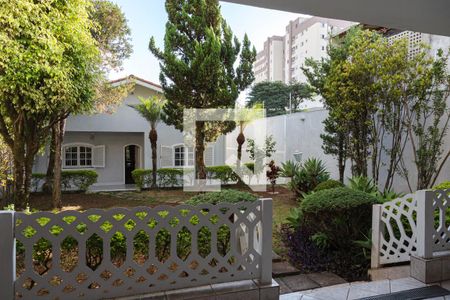 Casa para alugar com 5 quartos, 450m² em Vila Galvão, Guarulhos