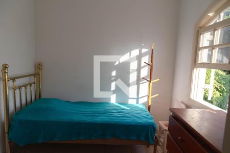 Casa à venda com 450m², 5 quartos e 5 vagas Casa à venda com 450m², 5 quartos e 5 vagasQuarto 1