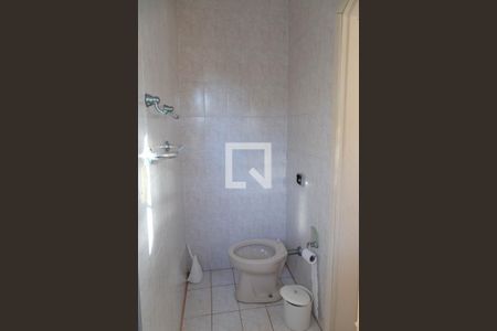 Casa à venda com 450m², 5 quartos e 5 vagas Casa à venda com 450m², 5 quartos e 5 vagasBanheiro