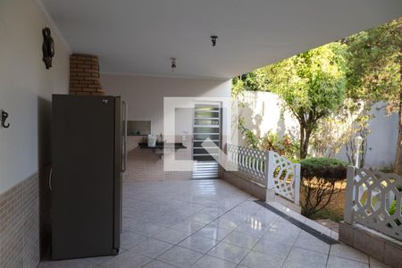 Casa para alugar com 5 quartos, 450m² em Vila Galvão, Guarulhos