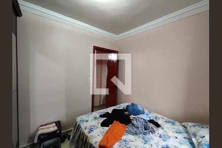 Quarto 1 de apartamento para alugar com 2 quartos, 65m² em Parque Dourado, Ferraz de Vasconcelos