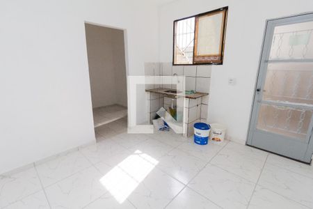 Cozinha de casa para alugar com 1 quarto, 25m² em Jardim Matarazzo, São Paulo