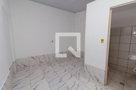 Quarto de casa para alugar com 1 quarto, 25m² em Jardim Matarazzo, São Paulo