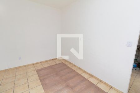 Sala/Quarto de casa para alugar com 1 quarto, 27m² em Jardim Matarazzo, São Paulo