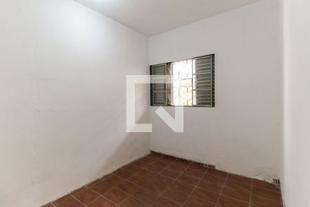 Quarto 2 de casa para alugar com 2 quartos, 100m² em Jardim das Camélias, São Paulo