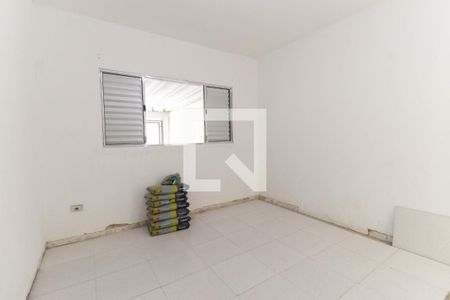 Quarto 1 de casa para alugar com 2 quartos, 100m² em Jardim das Camélias, São Paulo