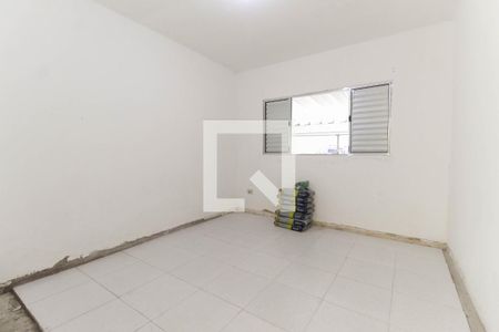 Quarto 1 de casa para alugar com 2 quartos, 100m² em Jardim das Camélias, São Paulo