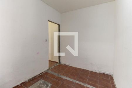 Quarto 2 de casa para alugar com 2 quartos, 100m² em Jardim das Camélias, São Paulo