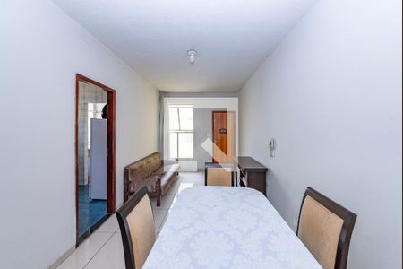 Sala de apartamento à venda com 2 quartos, 72m² em João Pinheiro, Belo Horizonte