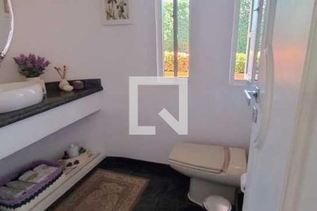 Casa de condomínio à venda com 527m², 4 quartos e 3 vagas