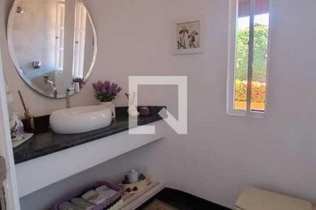 Casa de condomínio à venda com 527m², 4 quartos e 3 vagas