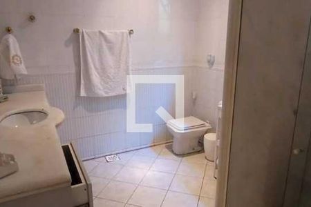 Casa de condomínio à venda com 527m², 4 quartos e 3 vagas