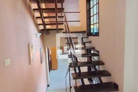 Casa de condomínio à venda com 527m², 4 quartos e 3 vagas