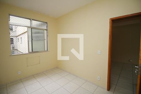 Quarto 2 de apartamento à venda com 2 quartos, 60m² em Cordovil, Rio de Janeiro