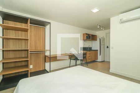 Sala / Quarto / Cozinha de kitnet/studio para alugar com 0 quarto, 26m² em Rio Branco, Porto Alegre