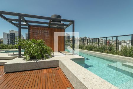 Área comum - Piscina de kitnet/studio para alugar com 0 quarto, 26m² em Rio Branco, Porto Alegre