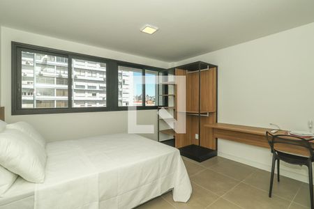 Sala / Quarto / Cozinha de kitnet/studio para alugar com 0 quarto, 26m² em Rio Branco, Porto Alegre