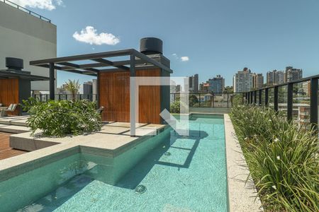 Área comum - Piscina de kitnet/studio para alugar com 0 quarto, 26m² em Rio Branco, Porto Alegre