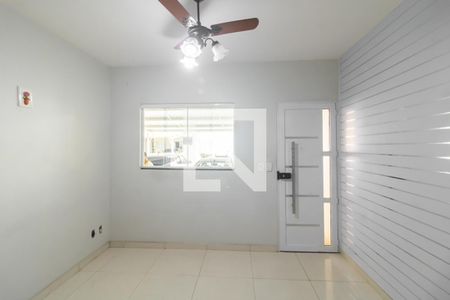 Sala de casa para alugar com 2 quartos, 77m² em Jardim Sao Nicolau, São Paulo