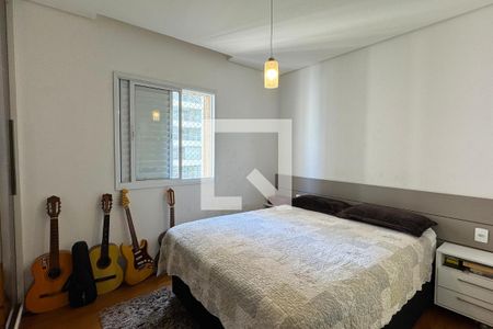 Suíte 1 de apartamento para alugar com 3 quartos, 85m² em Jardim Tupanci, Barueri