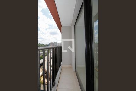 Varanda de kitnet/studio para alugar com 1 quarto, 25m² em Pinheiros, São Paulo