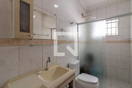 Casa à venda com 140m², 2 quartos e 4 vagas Casa à venda com 140m², 2 quartos e 4 vagasBanheiro Social