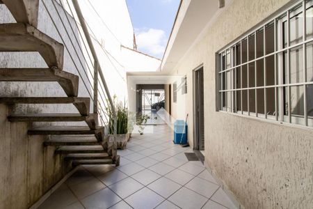 Casa à venda com 140m², 2 quartos e 4 vagas Casa à venda com 140m², 2 quartos e 4 vagasArea Externa