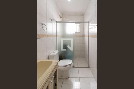 Casa à venda com 140m², 2 quartos e 4 vagas Casa à venda com 140m², 2 quartos e 4 vagasBanheiro Social