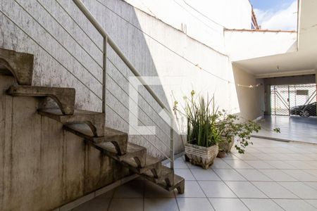 Casa à venda com 140m², 2 quartos e 4 vagas Casa à venda com 140m², 2 quartos e 4 vagasArea Externa