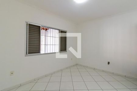 Casa à venda com 140m², 2 quartos e 4 vagas Casa à venda com 140m², 2 quartos e 4 vagasQuarto 2