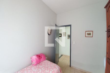 Casa à venda com 300m², 5 quartos e 3 vagas Casa à venda com 300m², 5 quartos e 3 vagasQuarto 3 - Suíte