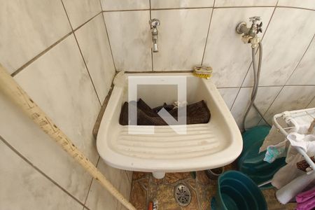 Casa à venda com 300m², 5 quartos e 3 vagas Casa à venda com 300m², 5 quartos e 3 vagasDetalhe da Área de Serviço