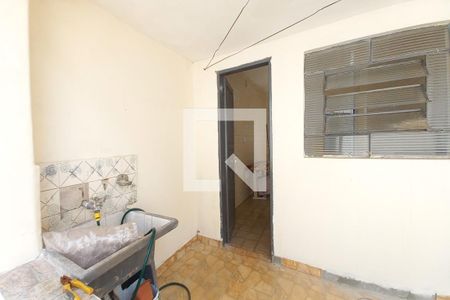 Casa à venda com 300m², 5 quartos e 3 vagas Casa à venda com 300m², 5 quartos e 3 vagasÁrea de Serviço